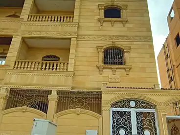 House / Home For sale in Manteqat El 290 Fadan, 15th of May, 125 sqm
