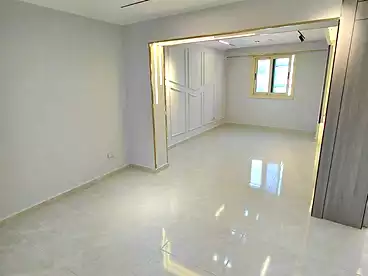 Apartments For sale in Iskandar Ibrahim St., Miami, 140 sqm