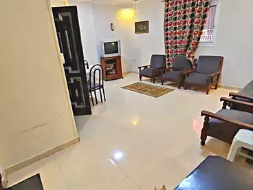 Apartments For sale in Nile Corniche St., Hadayek Helwan, 130 sqm
