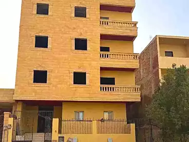 Properties For sale in First Neighborhood, Hai El Safwa - Second Neighborhood, 115 sqm