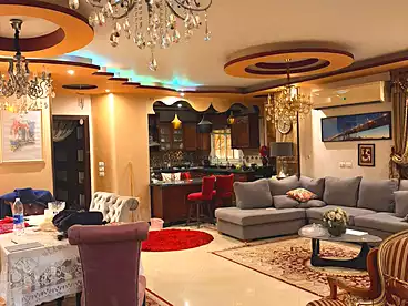 شقق للإيجار في كمبوند النخيل، كمبوند بالتجمع الخامس، 200 متر
