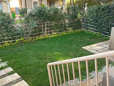 في مدينتي - بي 2، المنطقه الثانيه عمارات، 100 متر