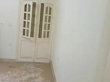 شقق للإيجار في شارع 27، النزهة 2، 100 متر