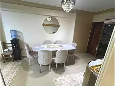 شقق للبيع في شارع بورسعيد، كامب شيزار، 155 متر