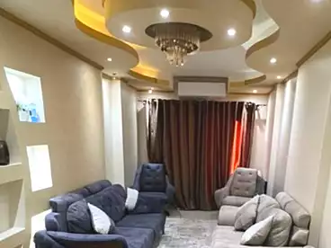 شقق للبيع في شارع بورسعيد، كامب شيزار، 155 متر