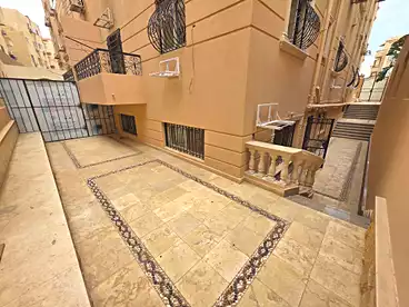 Apartments For rent in Ahmed Okasha St., D, 400 sqm