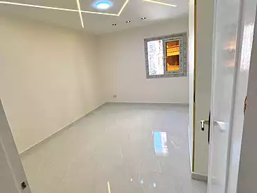 Properties For sale in Mahmoud El-Isawy St., Miami, 145 sqm