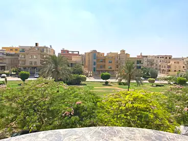 Apartments For sale in Ibrahim Saafan St., El Banafsag 9, 360 sqm
