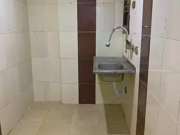عقارات للإيجار في شارع الأربعين، فيصل، 90 متر