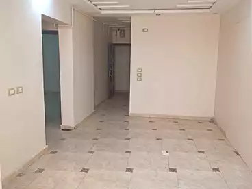 عقارات للإيجار في شارع الخمسين، النزهة 2، 100 متر