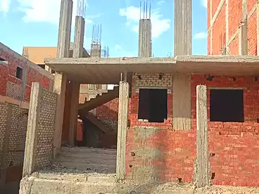 سكني للبيع في حي البنفسج - الحي السادس، مدينة بدر، 209 متر