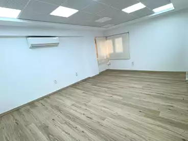 مكاتب للإيجار في شارع 200، دجلة، 360 متر