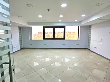 في شارع زهراء المعادي، زهراء المعادي، 1120 متر