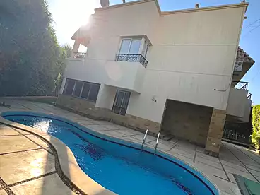 Villas For rent in Phase 7, El Rehab, 400 sqm