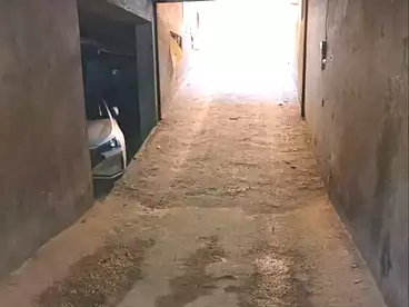 Garage For sale in Victoria, Alexandria, 800 sqm