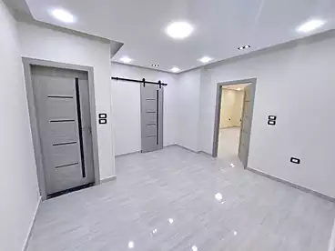 Offices For rent in Carrefour Main Street, Zahraa El Maadi, 160 sqm