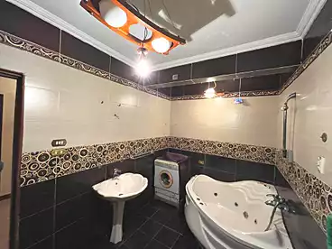 Apartments For sale in Thalathini St, Faisal, 175 sqm