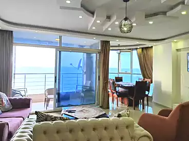 Furnished Apartment For rent in El Gaish Rd, El Mandara, 200 sqm