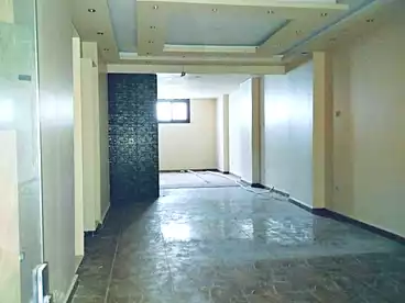 Shops For rent in Al Nakib Sharif Ramzi St, Ibrahimia, 110 sqm