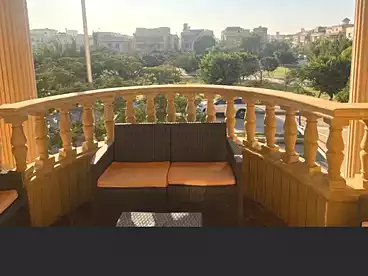 Apartments For sale in Street 1, First Neighborhood, 165 sqm