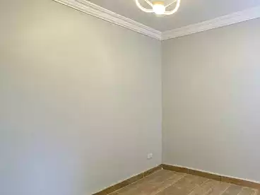 شقق للبيع في شارع الزهور، البيطاش، 120 متر