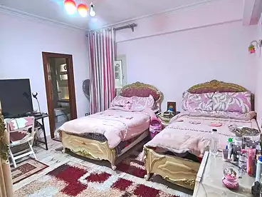 شقق للبيع في طريق الجيش، سيدي بشر، 250 متر
