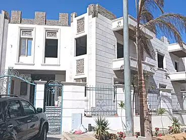 Apartments For rent in Alaa Elsaadany St., Gharb El Golf, 260 sqm