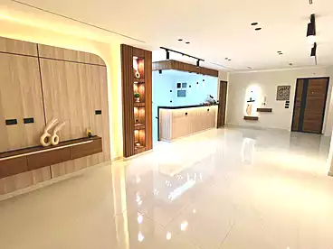 شقق للبيع في اللبيني، فيصل، 175 متر