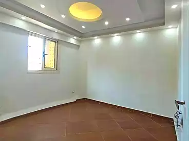 شقق للبيع في البيطاش، العجمي، 130 متر
