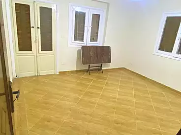 إداري للإيجار في البيطاش، العجمي، 120 متر