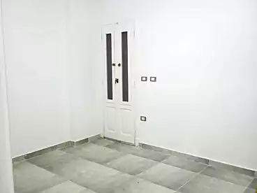 Apartments For sale in Al Haded We Al Soulb St, El Hanouvel, 120 sqm