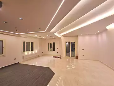 شقق للإيجار في شارع طيار الحلواني، النرجس 2، 210 متر
