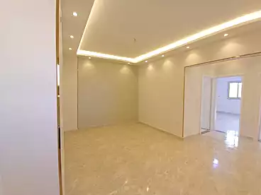 شقق للبيع في شارع أحمد رامي، المرحله الأولى، 230 متر