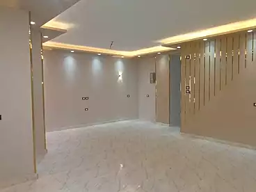 إداري للإيجار في جسر السويس، عين شمس، 165 متر