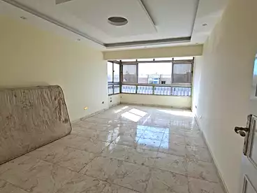 شقق للبيع في شارع صقر قريش، شيراتون، 140 متر