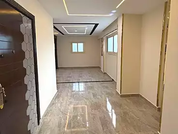 شقق للبيع في شارع خليل حماده، سيدي بشر بحري، 100 متر