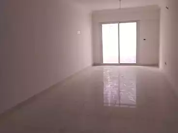 شقق للإيجار في كمبوند الكرمة، السيوف، 121 متر