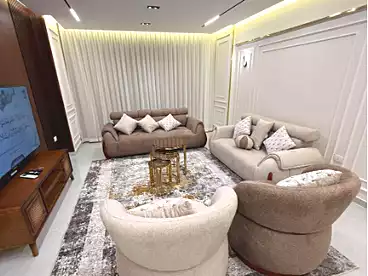 عقارات للإيجار في زهراء المعادي، المعادي، 200 متر