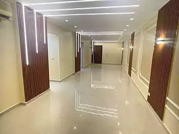 Apartments For sale in Gamal Abdel Nasser St., Miami, 180 sqm