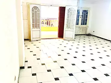 شقق للبيع في البيطاش، العجمي، 120 متر