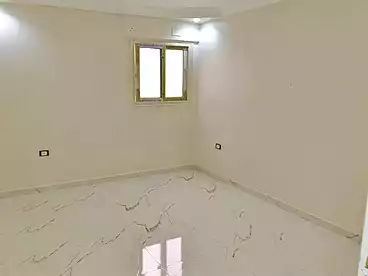شقق للإيجار في شارع مصطفى فهمي، حلوان، 140 متر