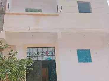 مباني للبيع في شارع الحديد والصلب، الهانوفيل، 110 متر