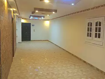شقق للبيع في شارع رايل، منشية عين حلوان، 215 متر