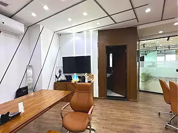 Offices For rent in Northern 90th St., 90th Street, 470 sqm