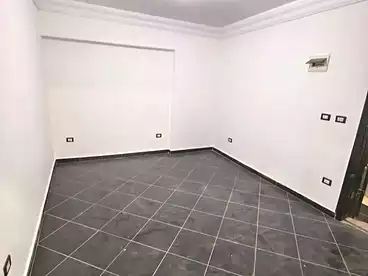 Apartments For sale in Street 16 El Eslah, El Falki, 75 sqm