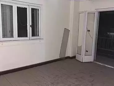 شقق للبيع في شارع محمد مرعشلي، الزمالك، 165 متر