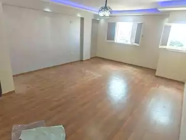 Apartments For sale in Kasr Al Quiri St, El Hanouvel, 125 sqm