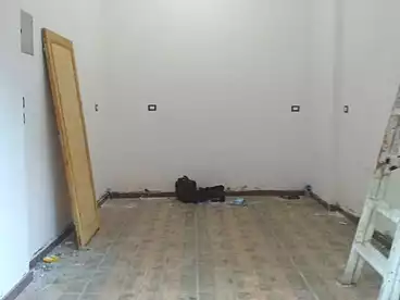 Commercial For rent in Fleb Glad St., Victoria, 15 sqm
