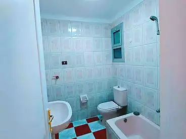 Apartments For sale in Shatee El Nakheel, Al Agamy, 140 sqm