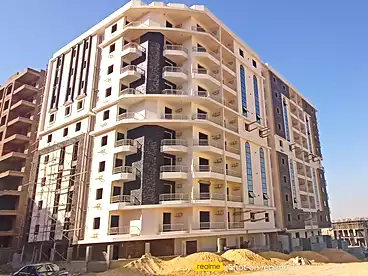 للبيع في كمبوند صن جيتس، زهراء المعادي، 145 متر